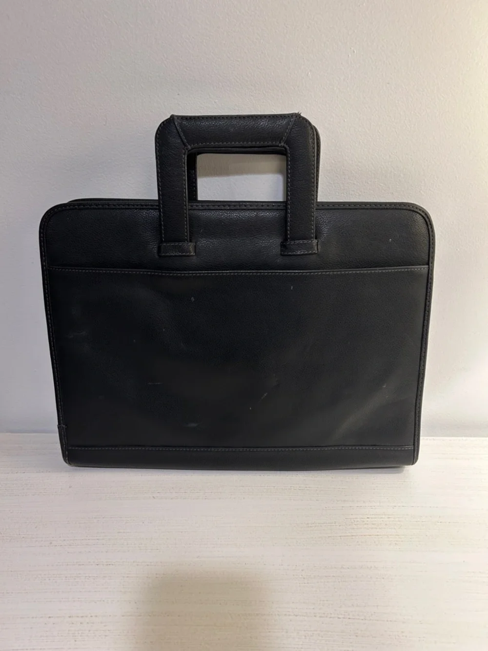 Samsonite Black vinyl Briefcase with Front Zip Pocket